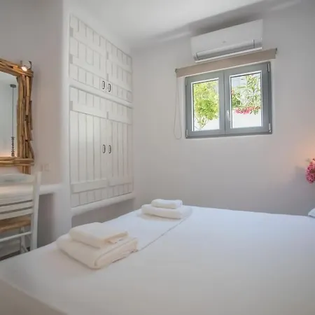 Willa Luna Bianca, Located In Stelida Naxos Area. *