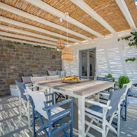 Willa Luna Bianca, Located In Stelida Naxos Area.